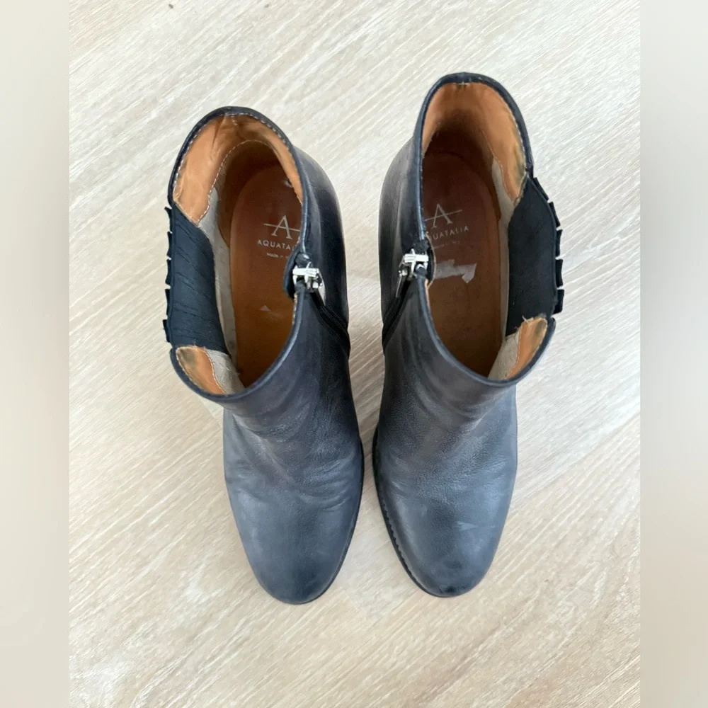 Aquatalia black leather boots made in Italy size 9.5